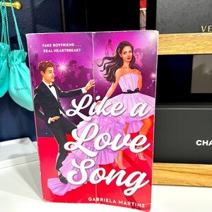 Like a love song Book by GABRIELA MARTINS used normal wear
